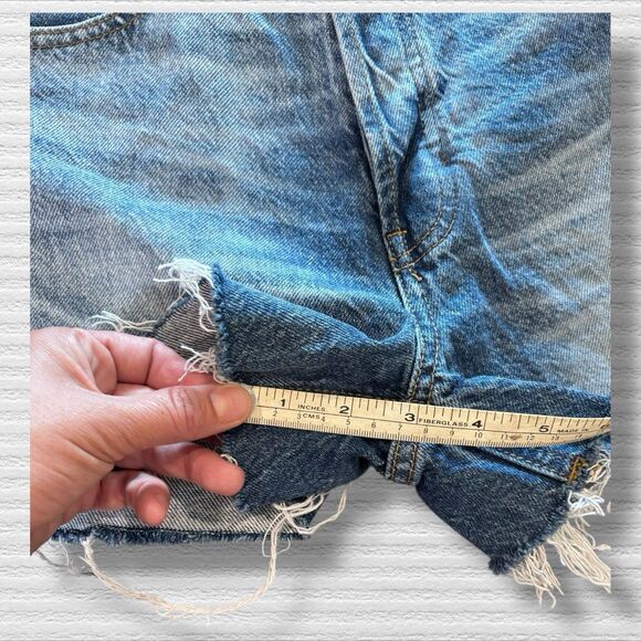 Pac Sun Ultra High Rise Vintage Button Up Jean Shorts Daisies Cut Off Size Small - Picture 7 of 11